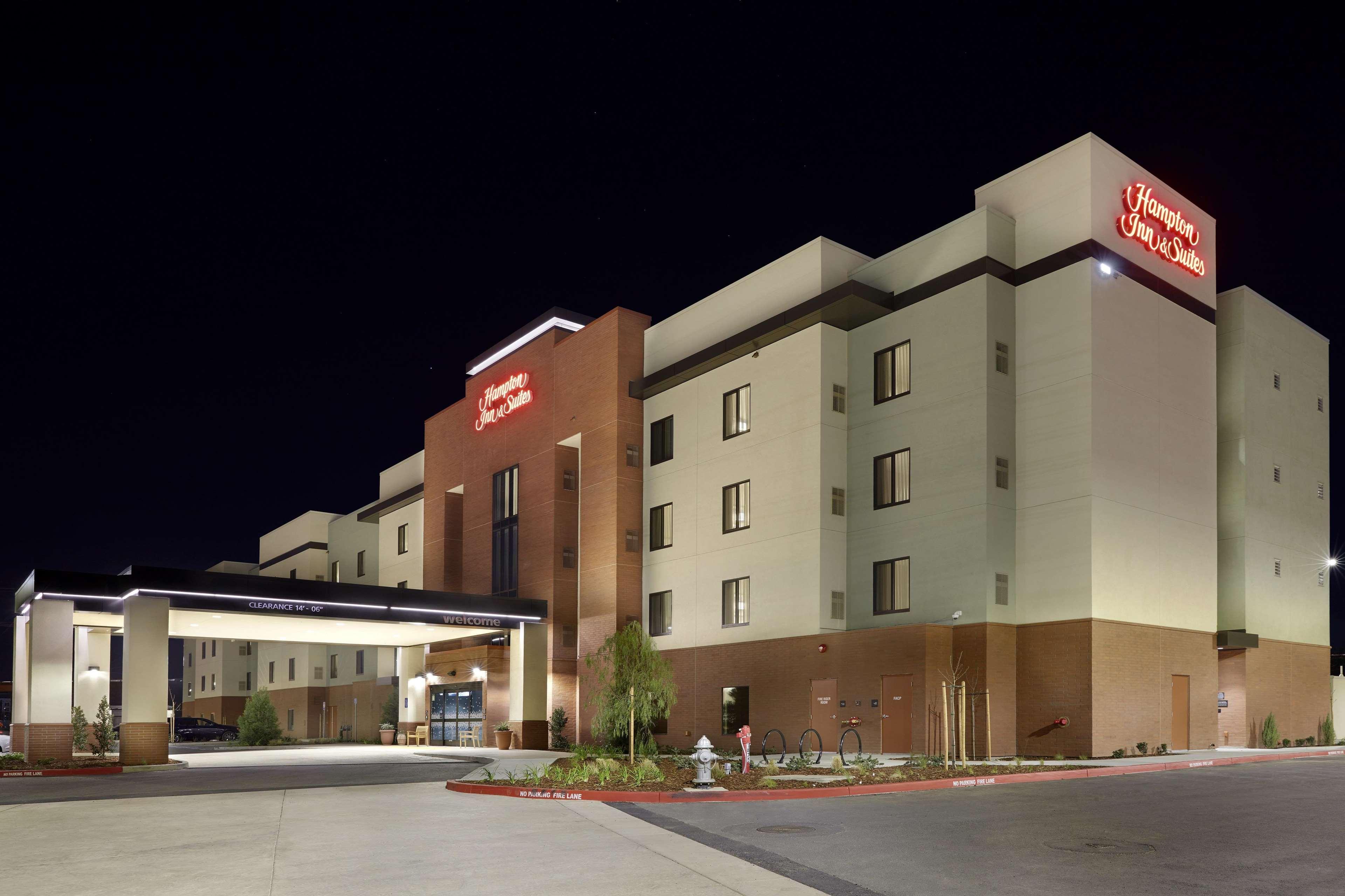 Hampton Inn & Suites Sacramento At Csus Ngoại thất bức ảnh