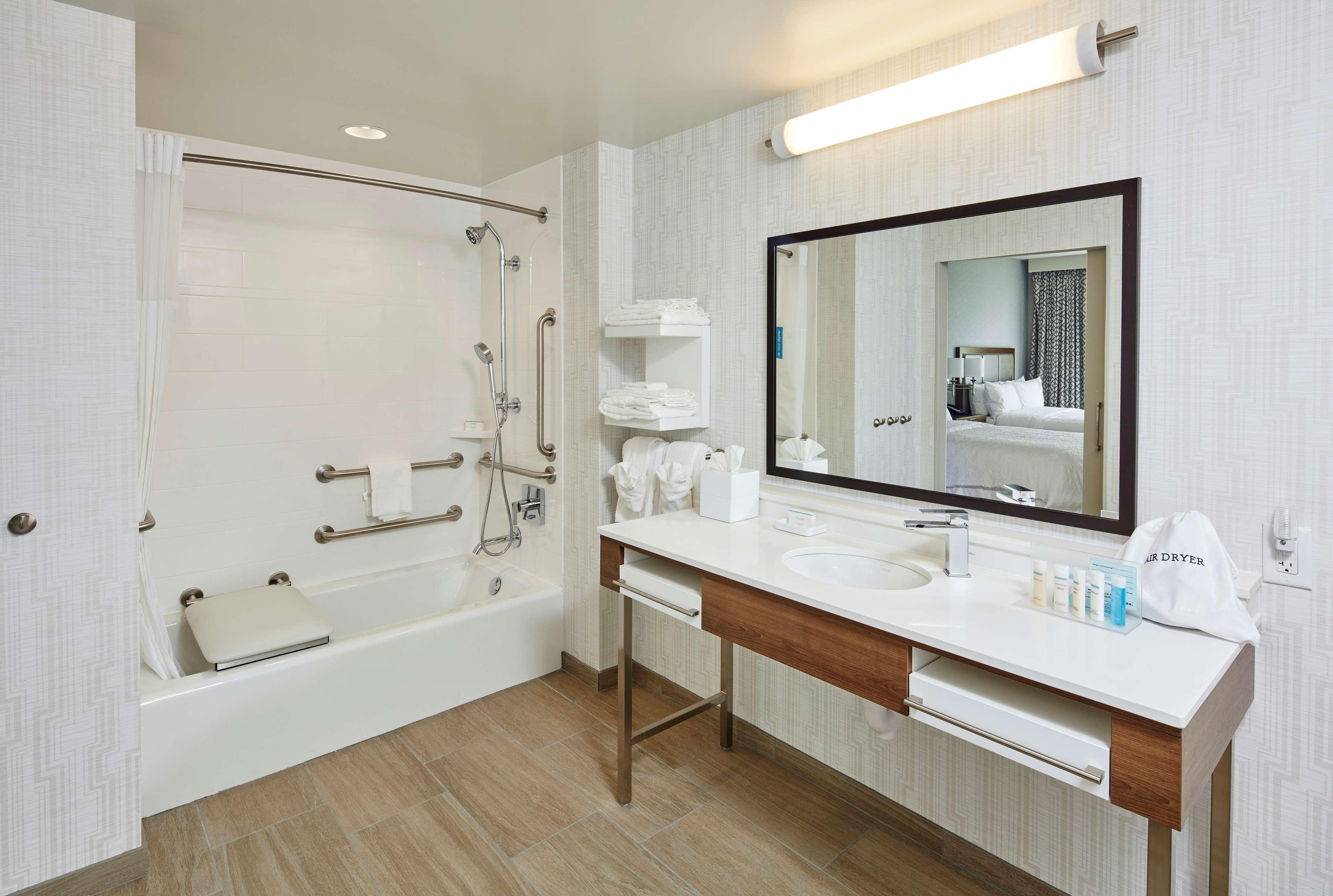 Hampton Inn & Suites Sacramento At Csus Ngoại thất bức ảnh